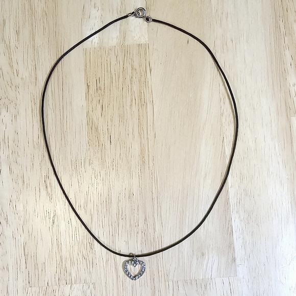 New✨️Heart Rhinestone Necklace - Picture 5 of 6